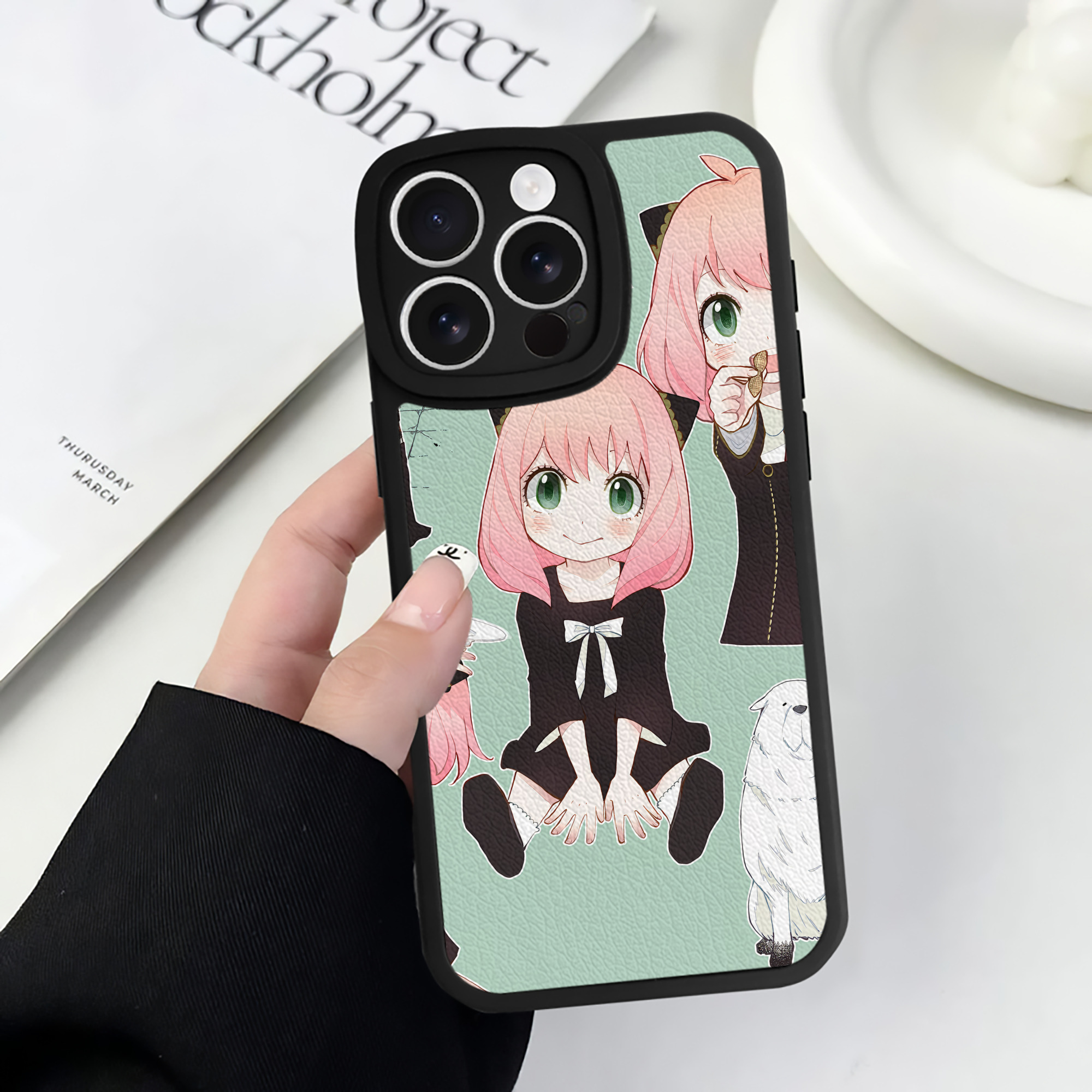 （画像用） SPY×FAMILY间谍家家酒 【iPhone 16シリーズ対応】シリコンスマホケース（レザー調） 材質：シリコン